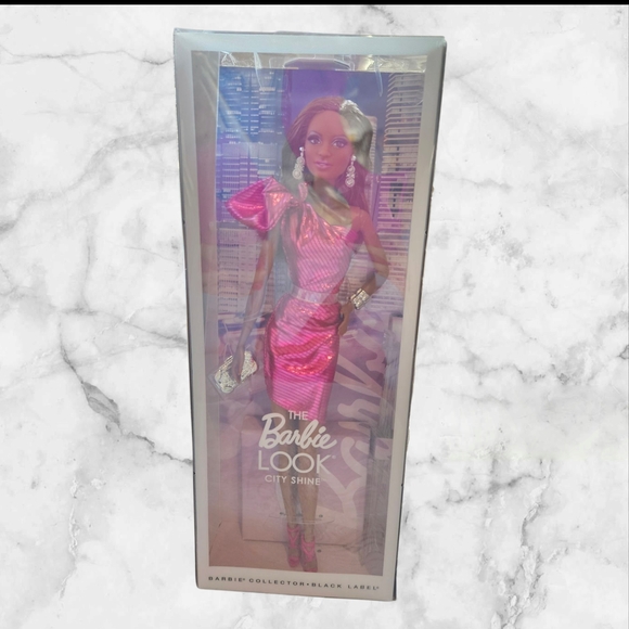 2015 CITY SHINE BARBIE (PAZETTE) AA Model Muse Black Label CJF52 - Picture 2 of 9